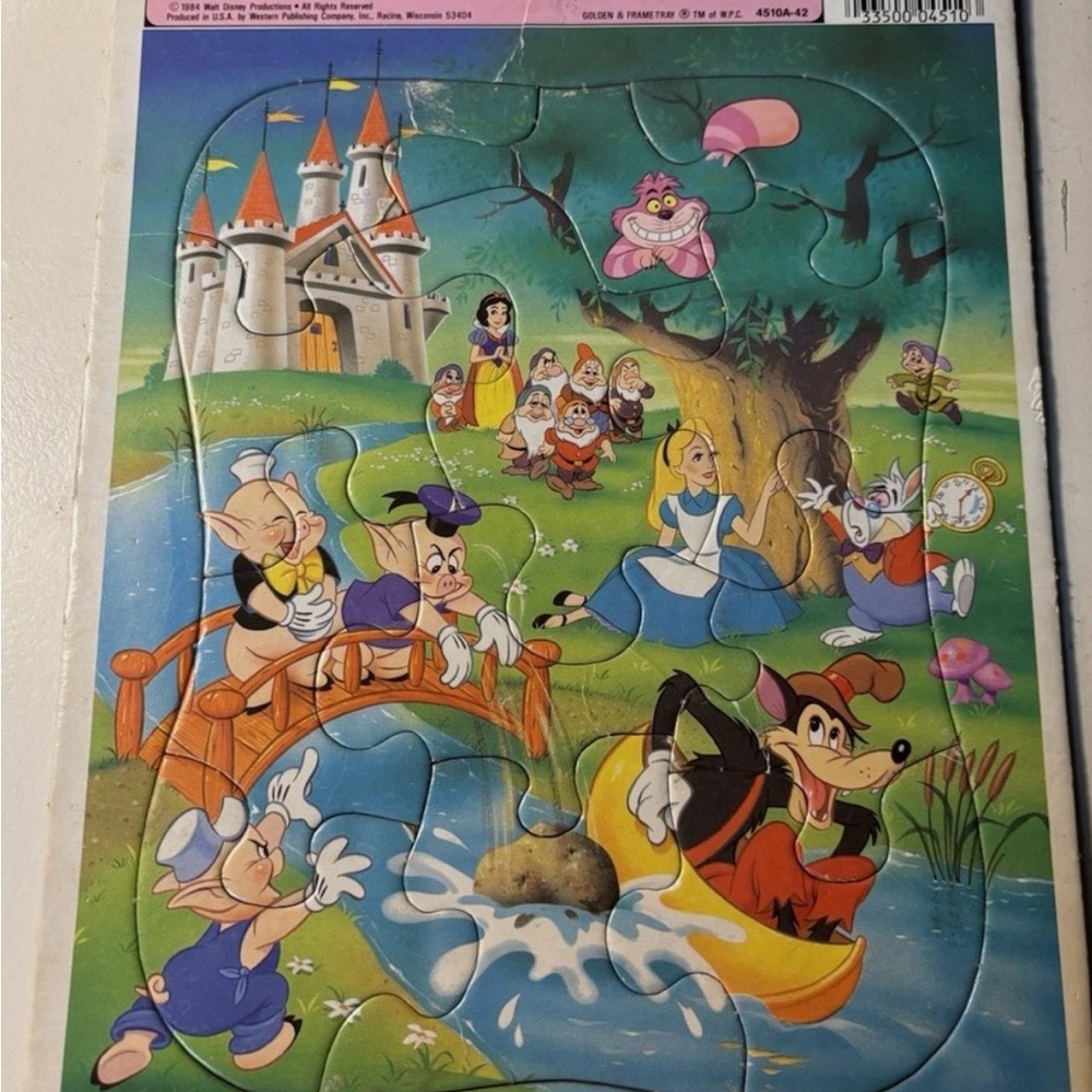 Disney Favorites Frame-Tray Puzzle